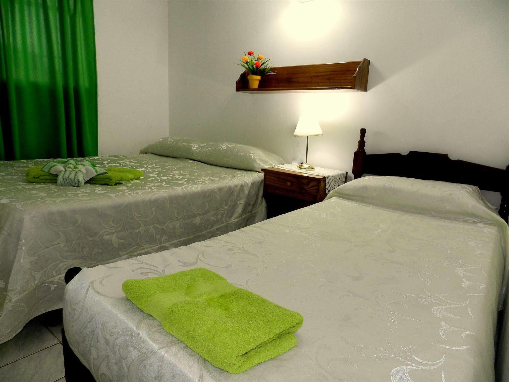 Hotel Colon Posadas Esterno foto
