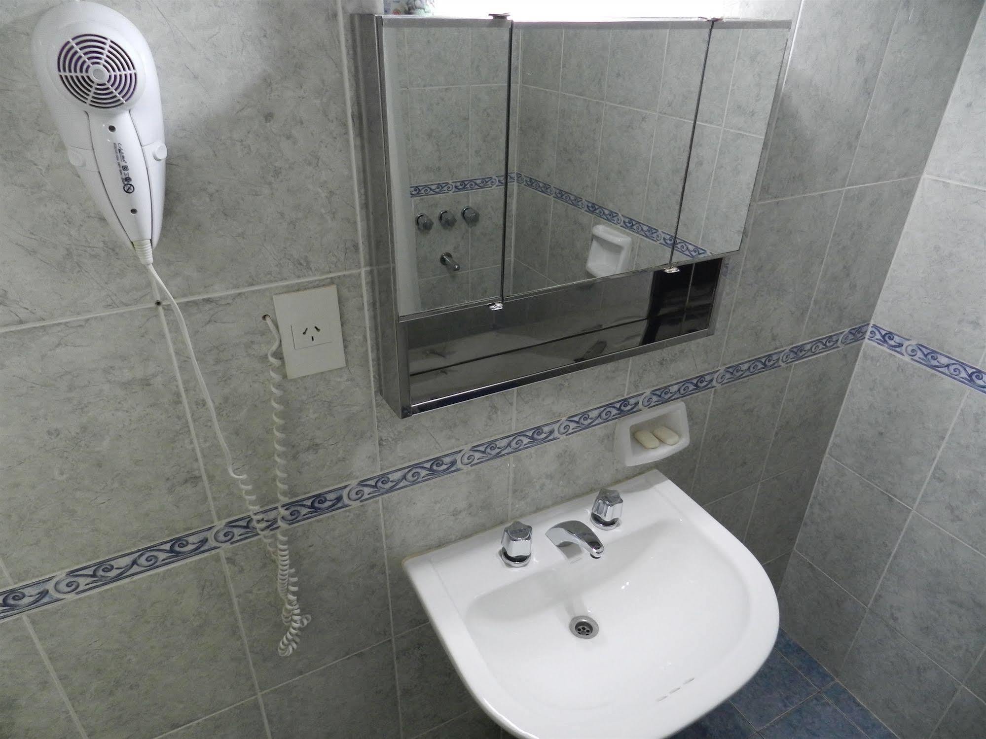 Hotel Colon Posadas Esterno foto